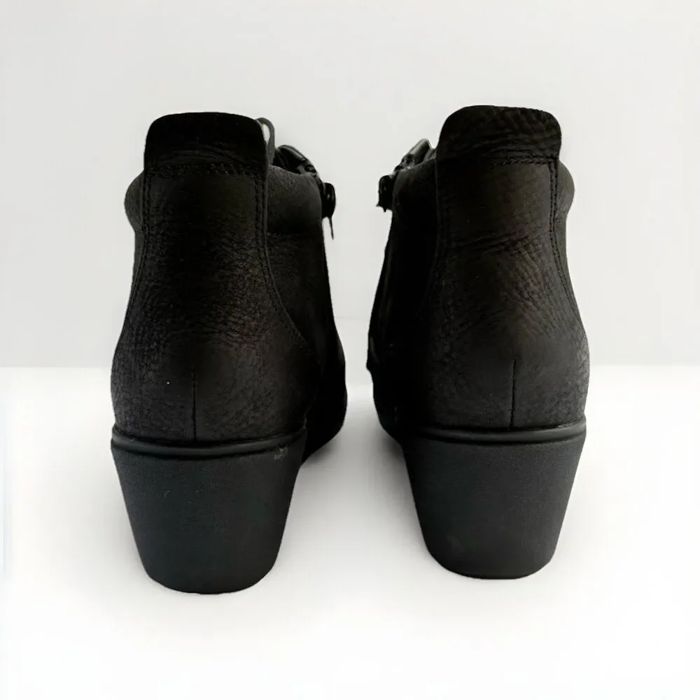 Clarks Unstructured Women's Ankle Booties Black Leather Lace Up Wedge Size 8 M